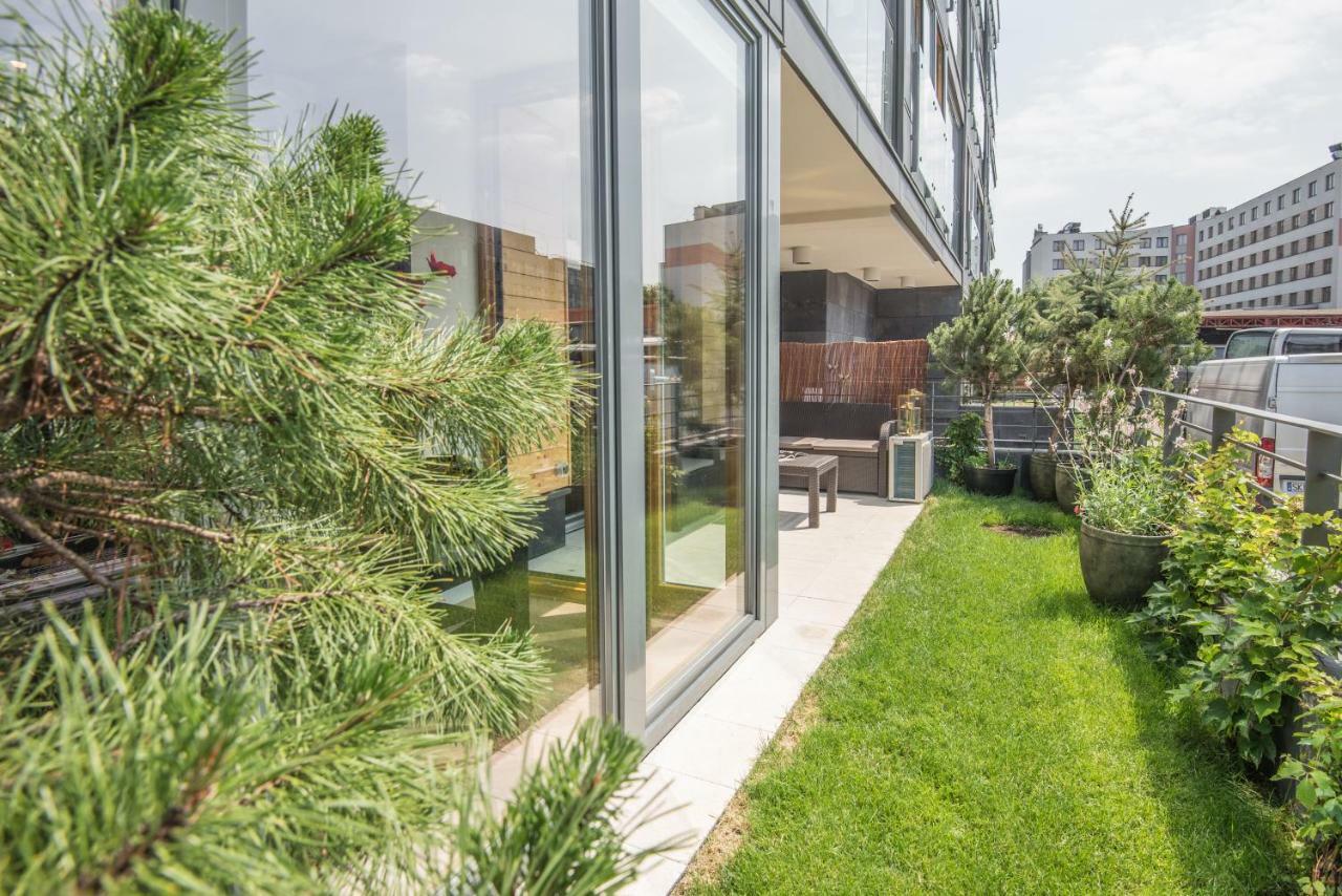 קרקוב Galaxy Garden Apartment Cracow- Shopping Mall 1Min, Underground Parking, Family Friendly, City Center מראה חיצוני תמונה