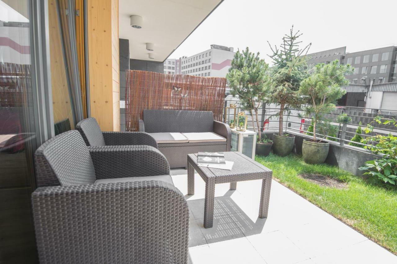 קרקוב Galaxy Garden Apartment Cracow- Shopping Mall 1Min, Underground Parking, Family Friendly, City Center מראה חיצוני תמונה